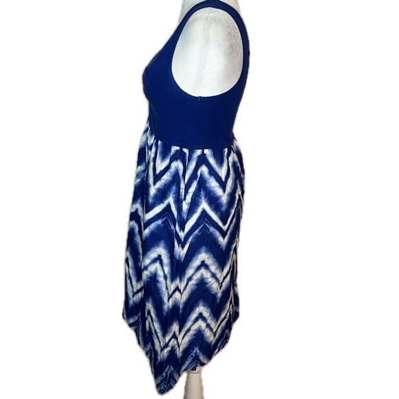 Gap Blue Tie Dye Chevron Sleeveless Midi tank Dress – – Small - Picture 2 of 4